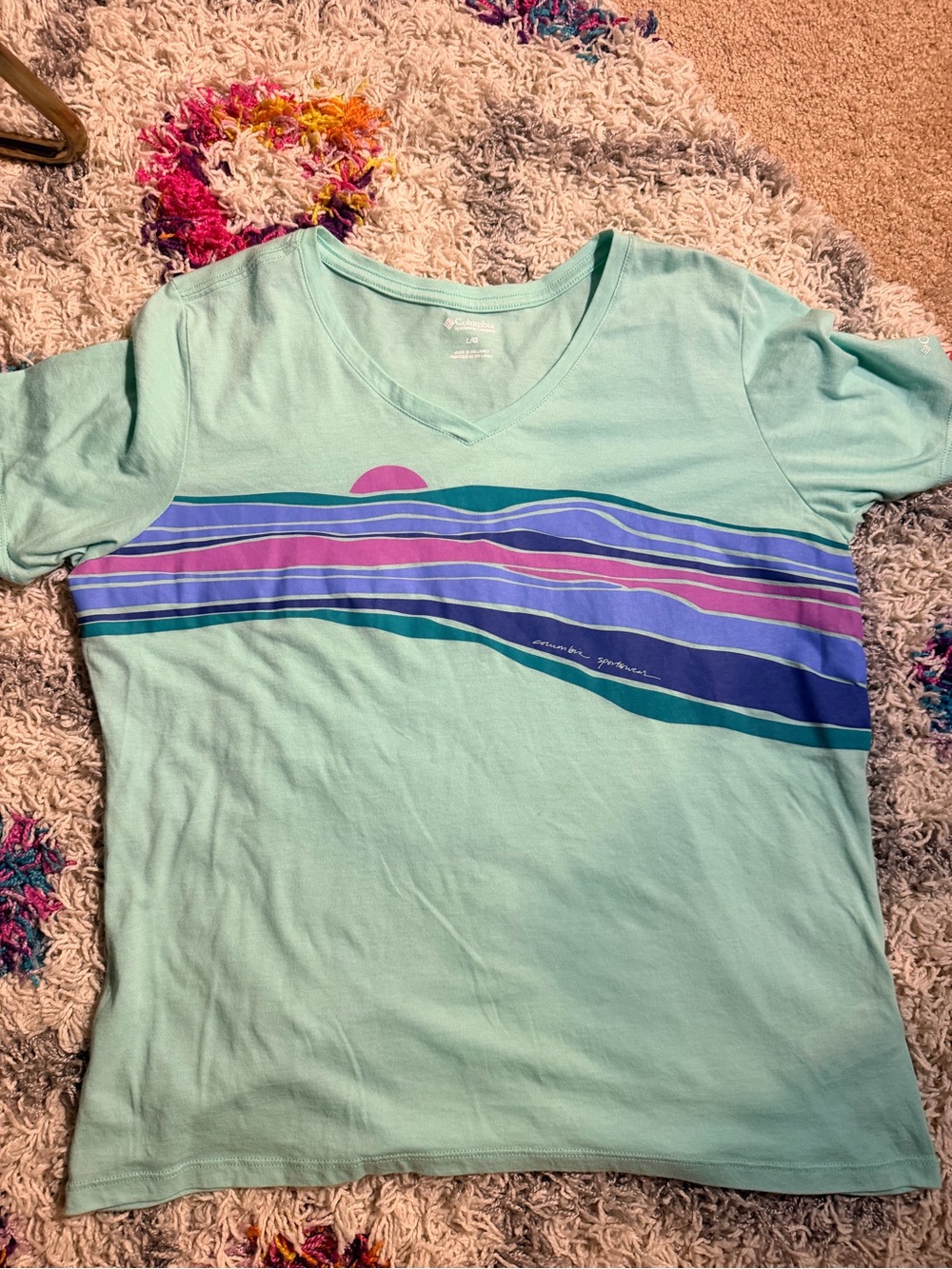 Columbia Women's Mint V-Neck Graphic Tee with Purple Sunset Detail